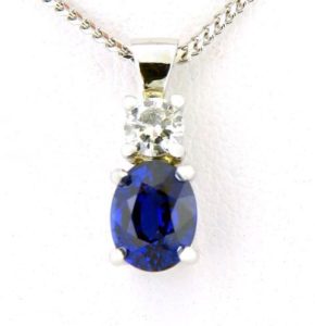 Sapphire and Diamond necklade