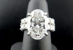 Oval cut Diamond
